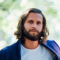 Léo