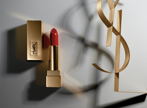 SCULPTURAL LIPSTICK