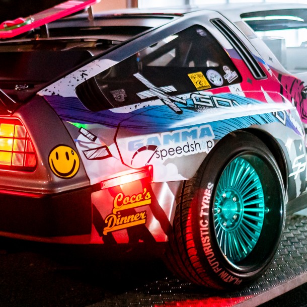 Delorean livery