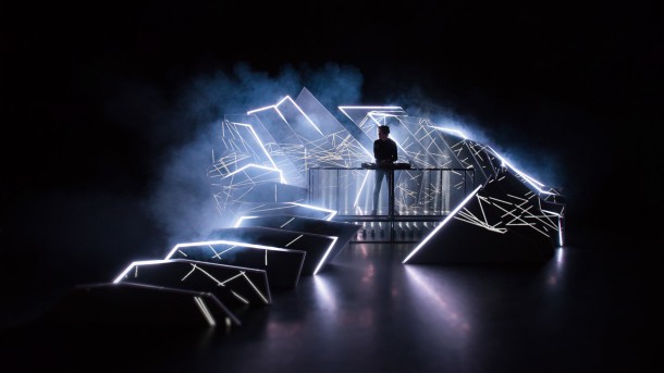 PHYSIS - The Absolut Compagny Creation